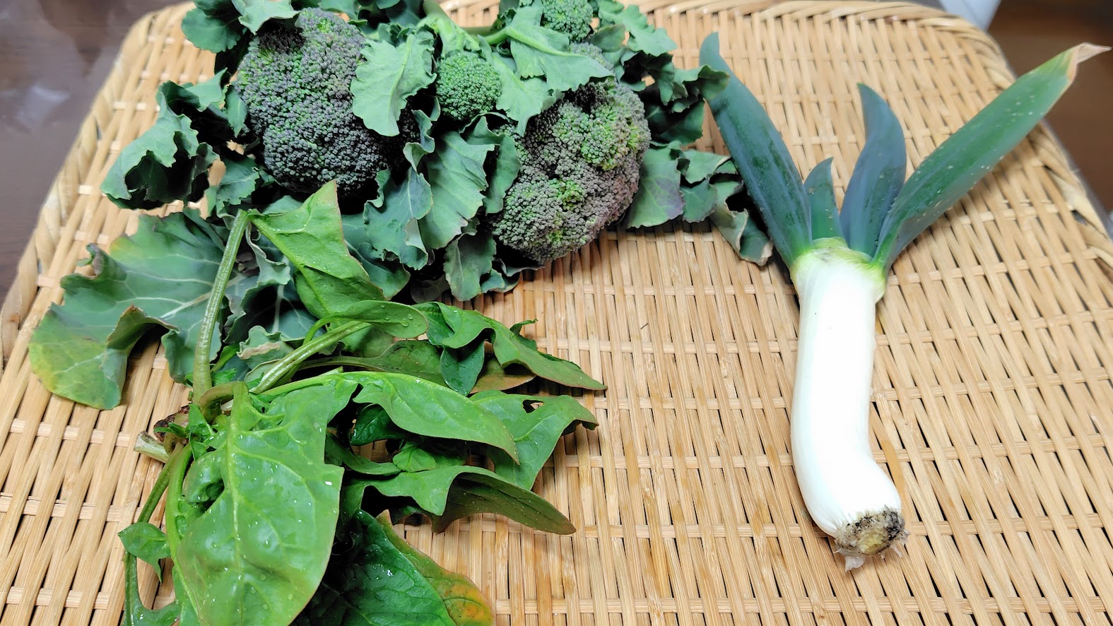 無農薬野菜の栄養と効能｜家庭菜園で育てた冬野菜を家族の食卓に